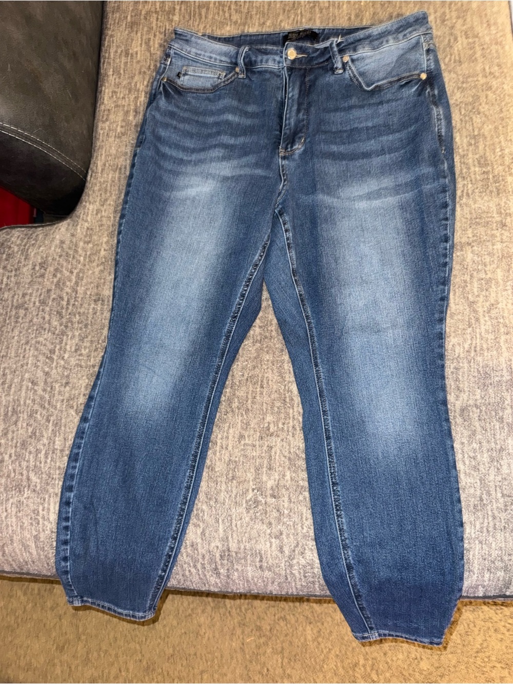 NWOT Judy Blue Women’s Blue Stretch Denim Jeans - size 18